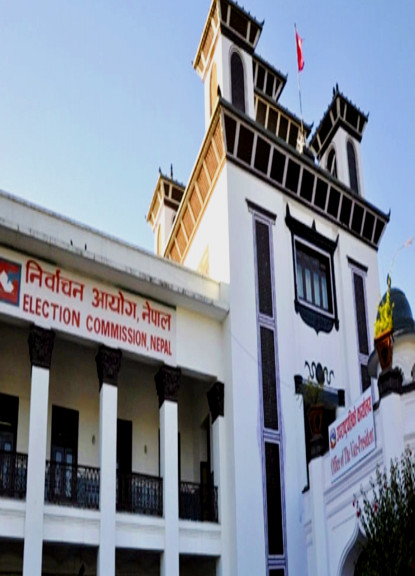 चुनाव गतिविधि बढाउँदै निर्वाचन आयोग 